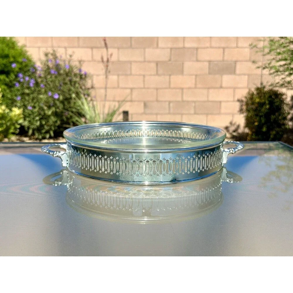 International Silver Co Silver Plated Ring Pie Holder Anchor Hocking Glass Dish